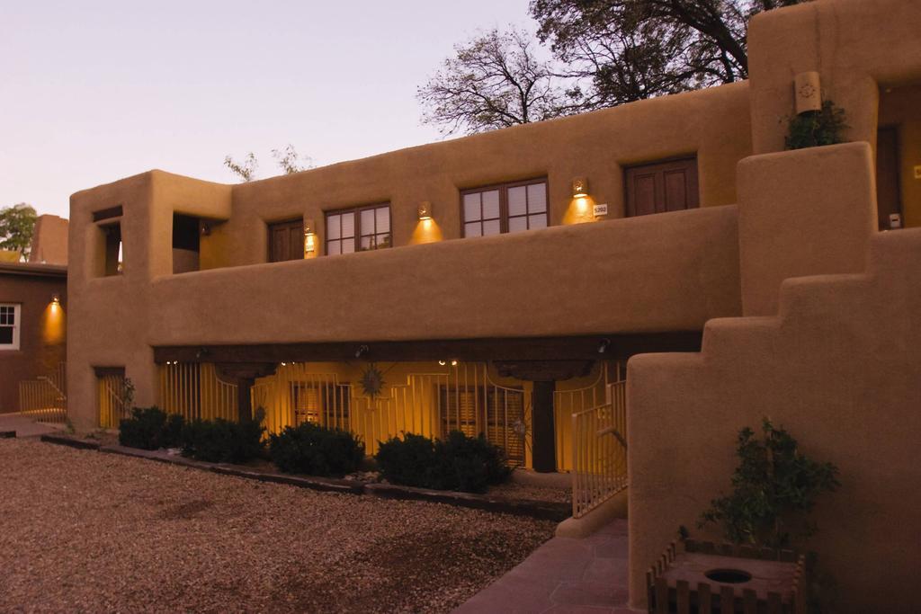 Worldmark Santa Fe Hotel Exterior photo